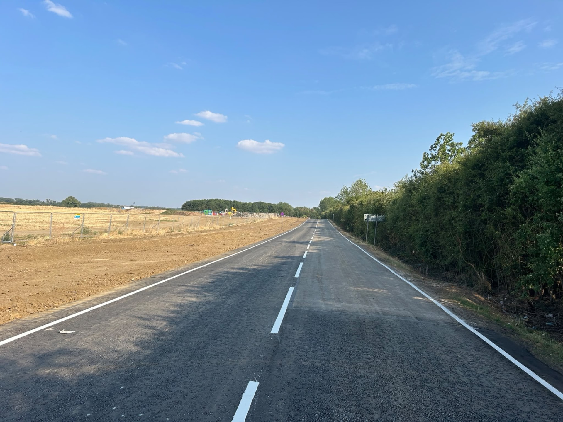 Broadmead Road, Bedfordshire — 100mm centre line & edge lines completed